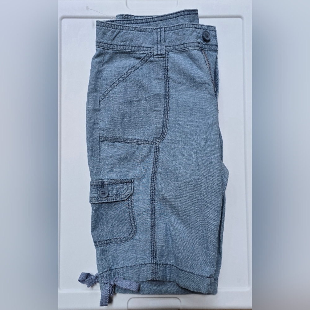 St. John's Bay Women Blue Light Bermuda Denim Shorts Size 4-NWOT - Picture 12 of 12
